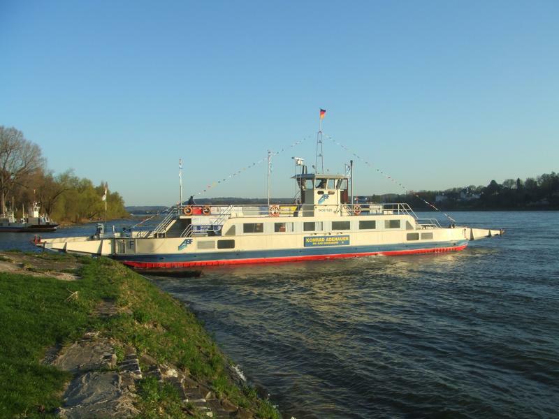 Fähre Niederdollendorf - Bad Godesberg