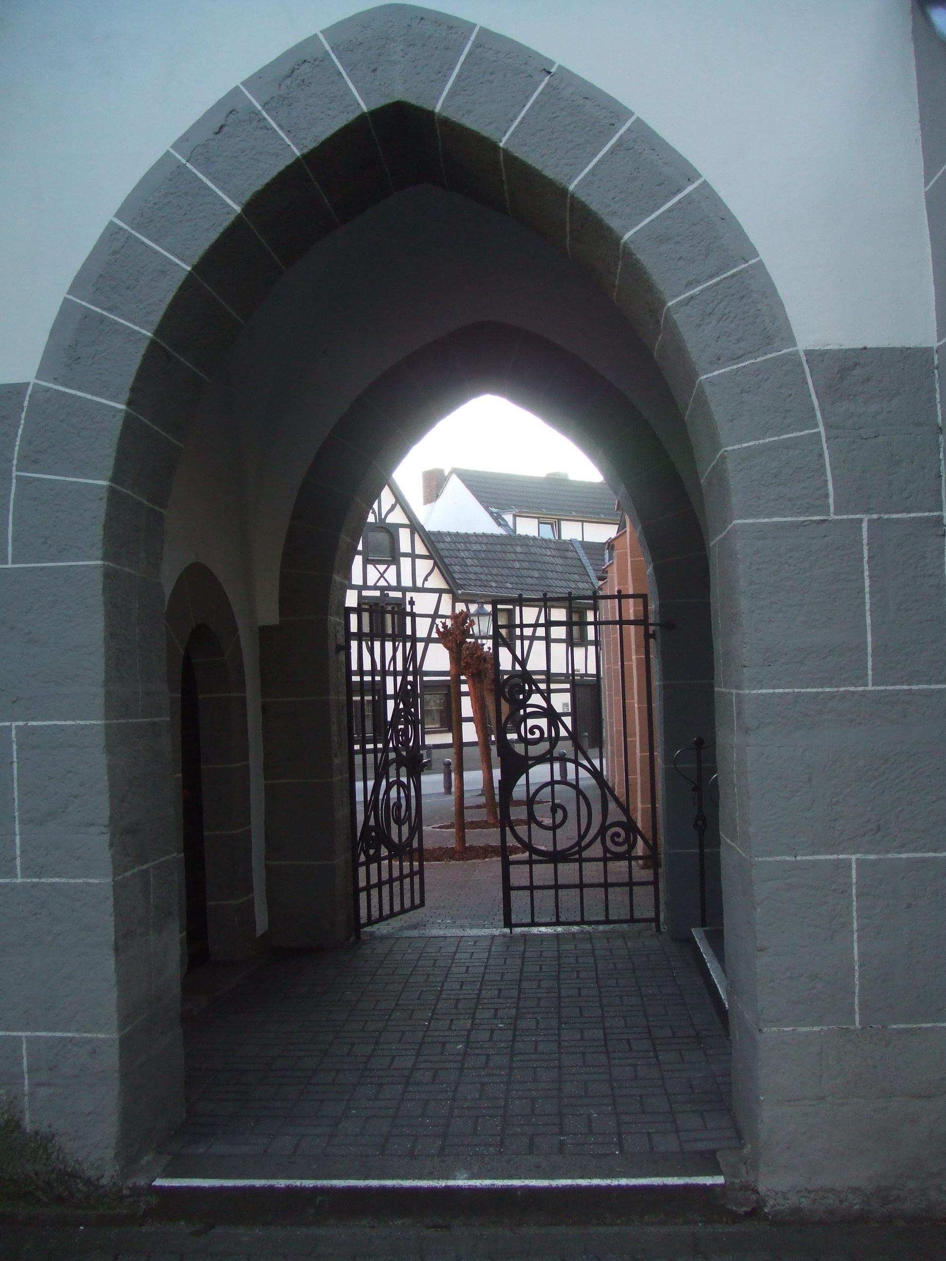 Durchgang Pfarrkirche