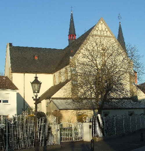 Pfarrkirche - Westansicht