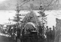 Pontonbrücke 1918
